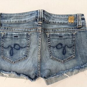 Guess Blue Denim Jeans with Quality Tag